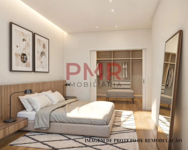 Moradia T7 para Venda em Alvalade Foto 4