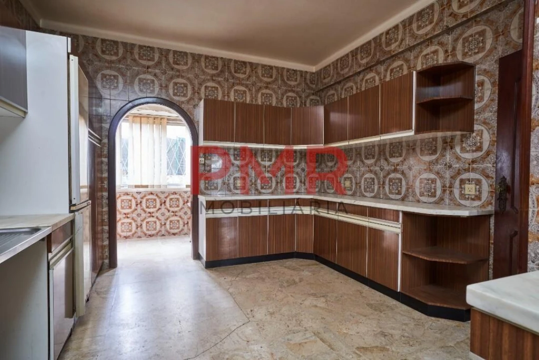 Moradia T7 para Venda em Alvalade Foto 28