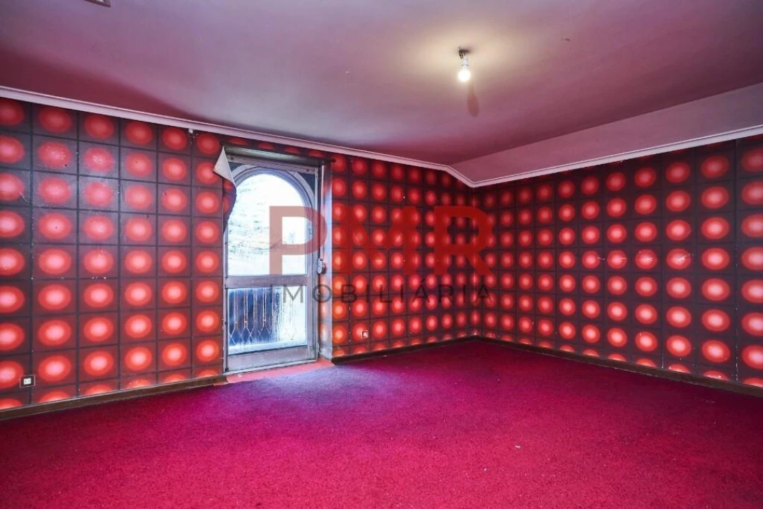 Moradia T7 para Venda em Alvalade Foto 40