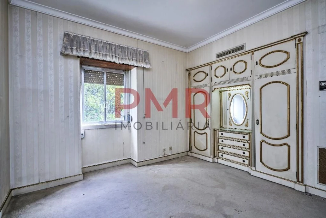 Moradia T7 para Venda em Alvalade Foto 35