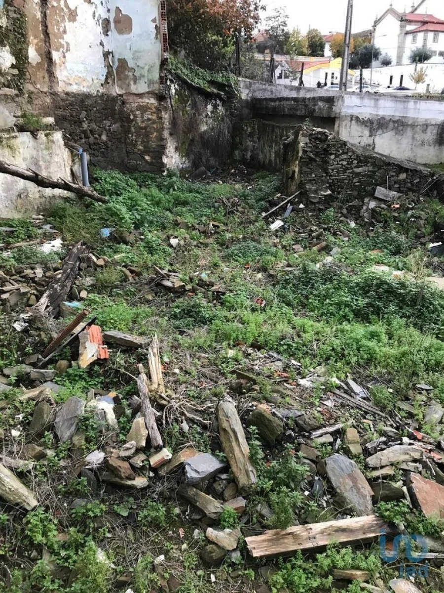 Moradia T2 para Venda em Peso da Régua e Godim Foto 10