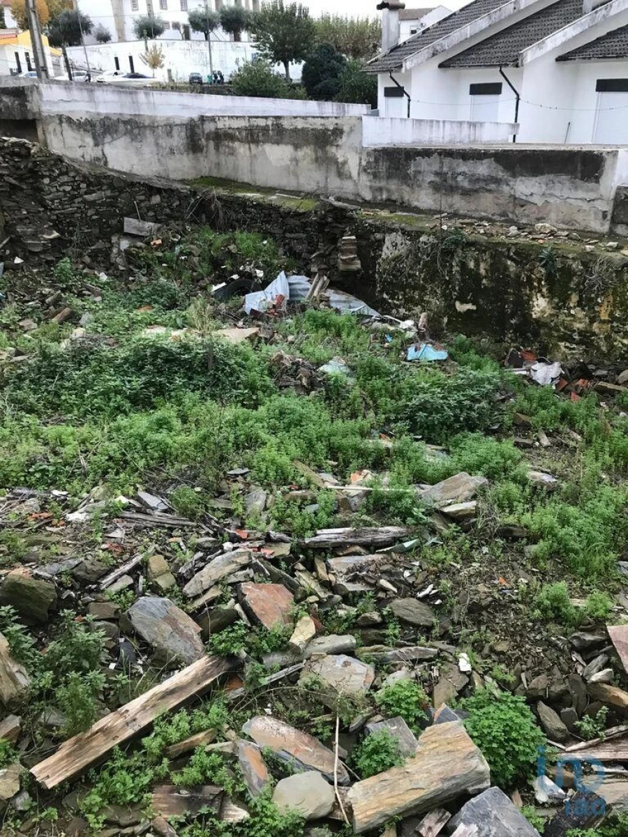 Moradia T2 para Venda em Peso da Régua e Godim Foto 8
