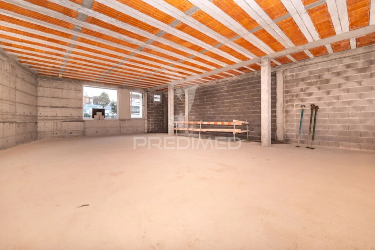 Armazém para Venda em Ferreiros e Gondizalves Foto 4