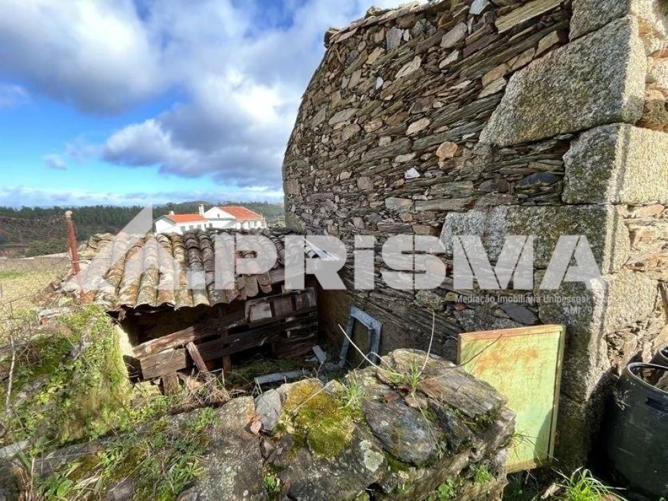 Armazém para Venda em Salgueiro do Campo Foto 12
