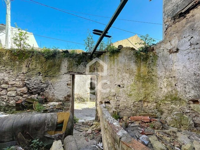 Moradia T2 para Venda em Olho Marinho Foto 7