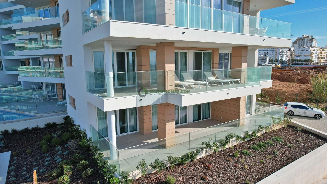 Apartamento T4 para Venda em Quarteira Foto 53