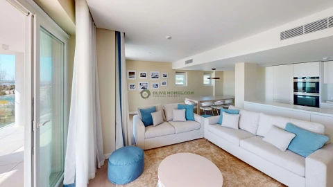 Apartamento T4 para Venda em Quarteira