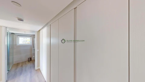 Apartamento T4 para Venda em Quarteira