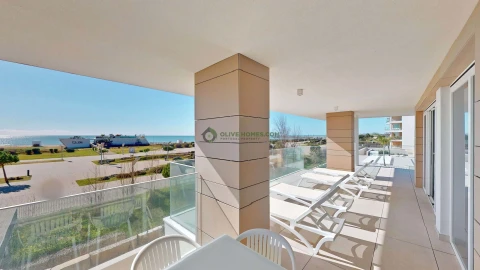 Apartamento T4 para Venda em Quarteira