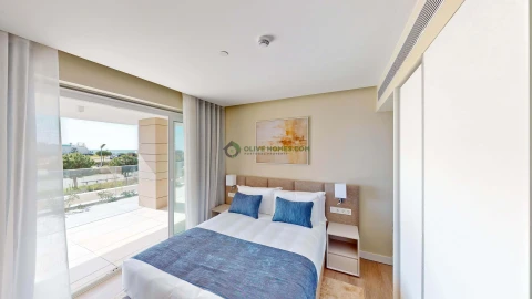 Apartamento T4 para Venda em Quarteira