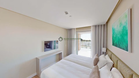 Apartamento T4 para Venda em Quarteira