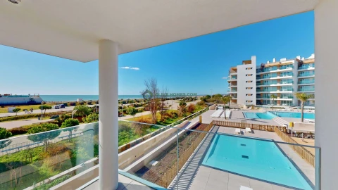 Apartamento T4 para Venda em Quarteira