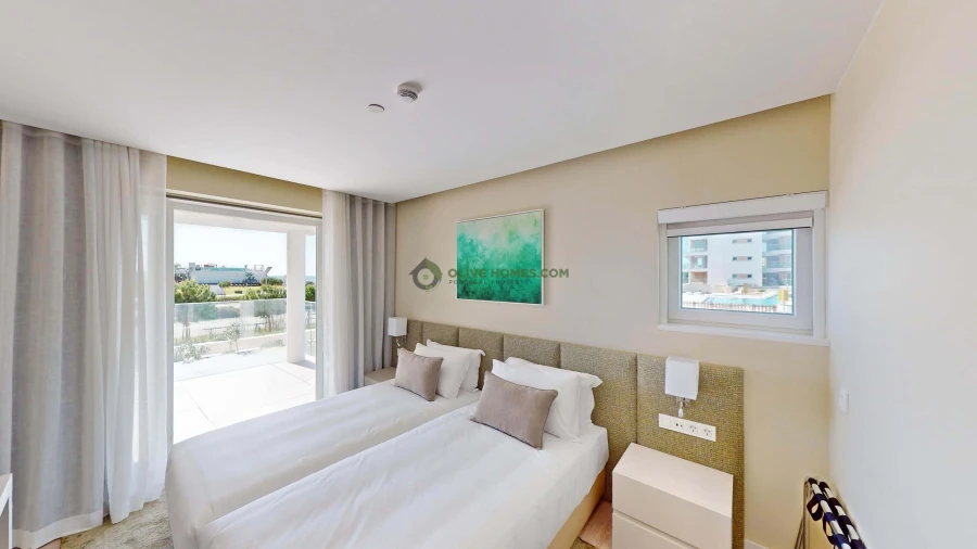 Apartamento T4 para Venda em Quarteira Foto 47