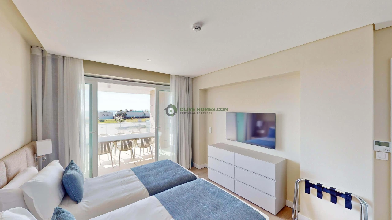 Apartamento T4 para Venda em Quarteira Foto 19