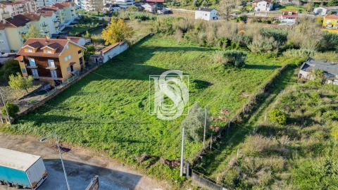 Terreno para Venda em Eiras e São Paulo de Frades