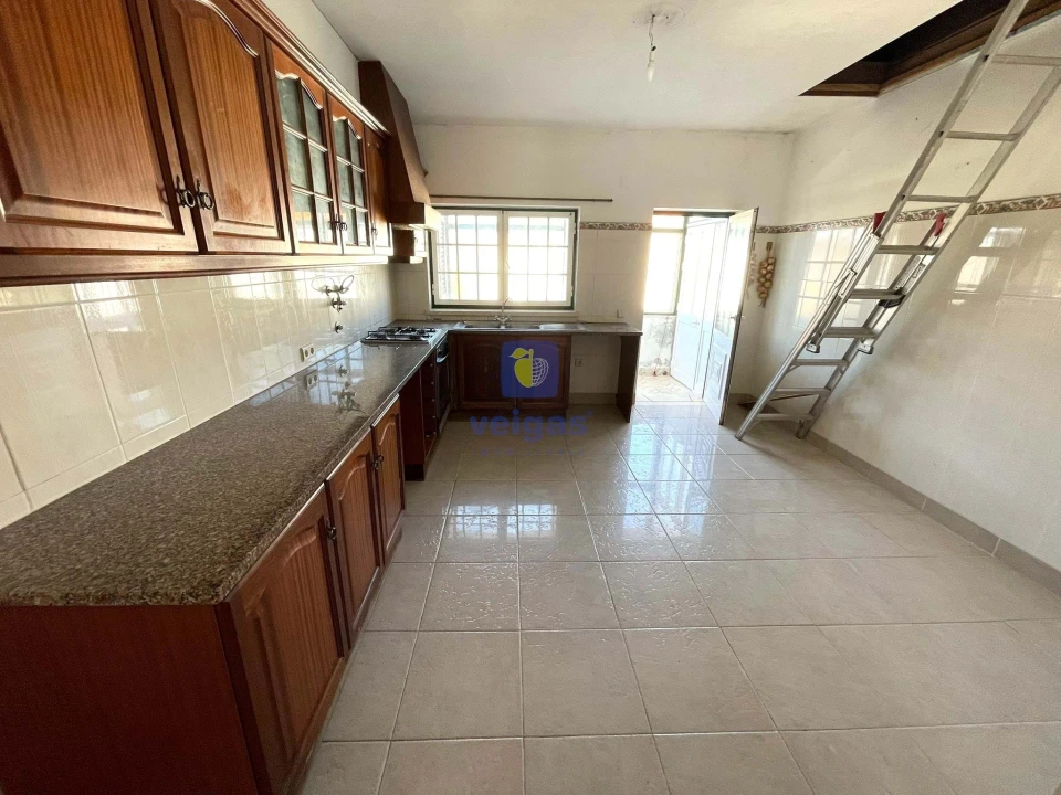 Prédio para Venda em Foz do Arelho Foto 22