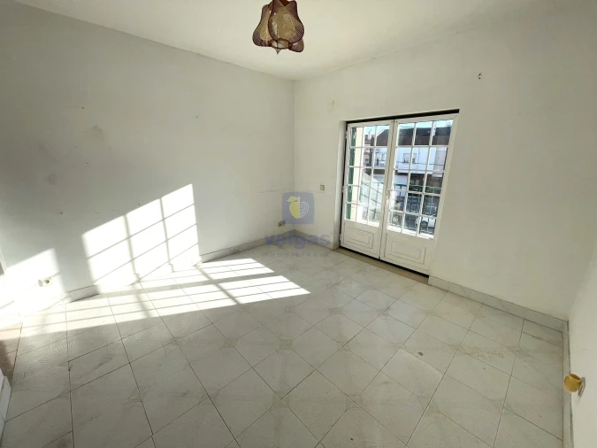 Prédio para Venda em Foz do Arelho Foto 27