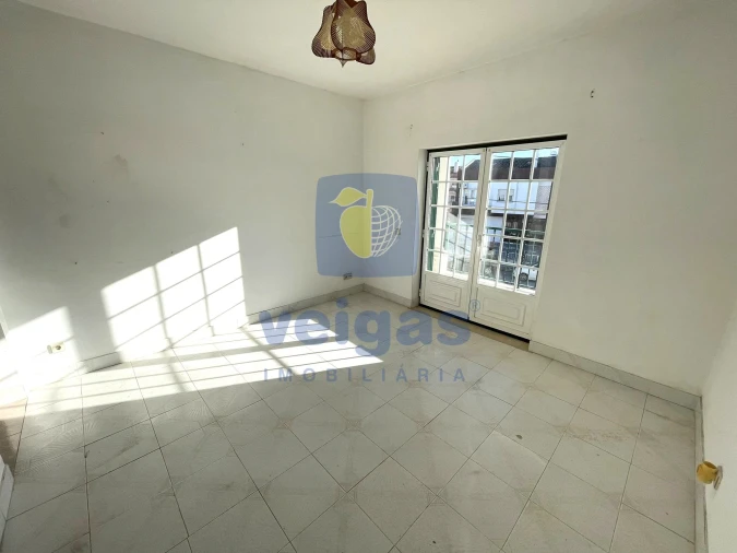 Prédio para Venda em Foz do Arelho Foto 26