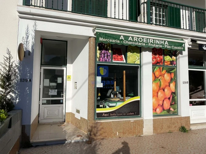 Prédio para Venda em Foz do Arelho Foto 5