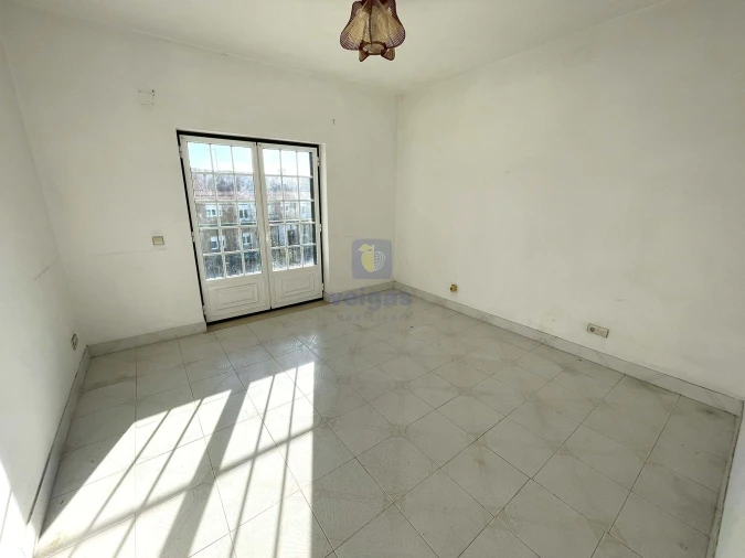 Prédio para Venda em Foz do Arelho Foto 25