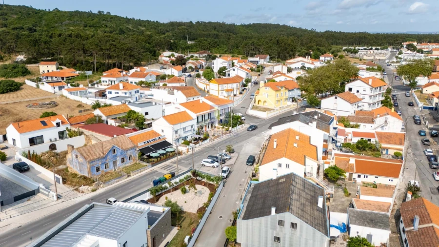 Prédio para Venda em Foz do Arelho Foto 18
