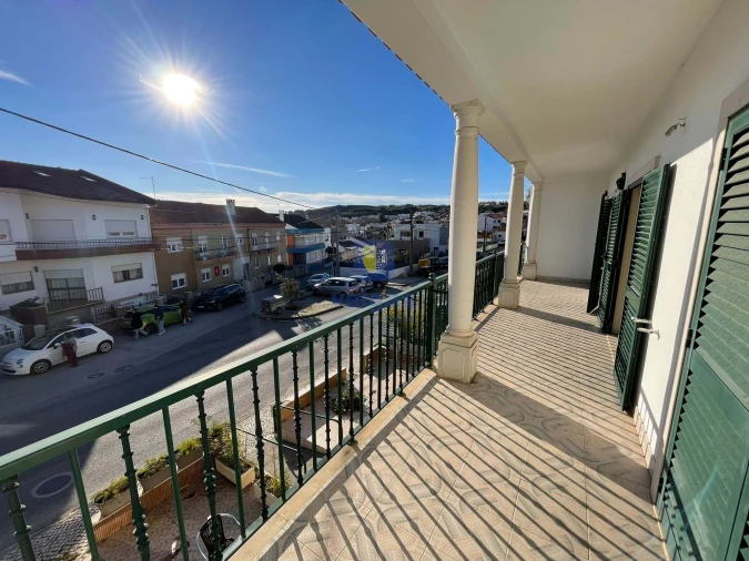 Prédio para Venda em Foz do Arelho Foto 16