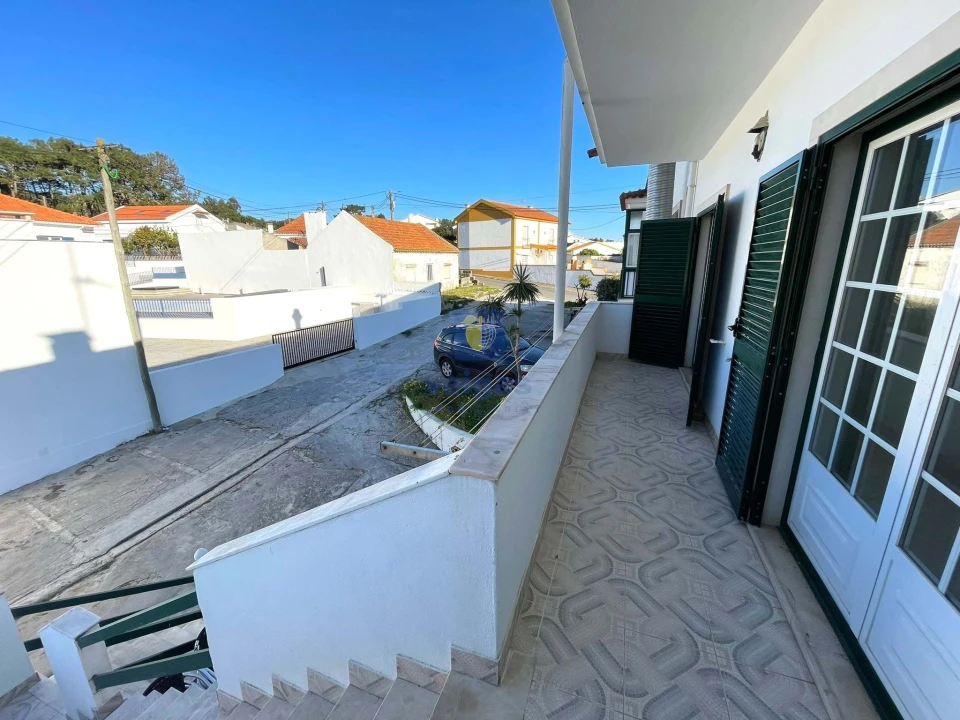 Prédio para Venda em Foz do Arelho Foto 38