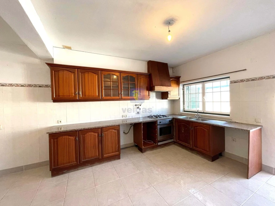 Prédio para Venda em Foz do Arelho Foto 21