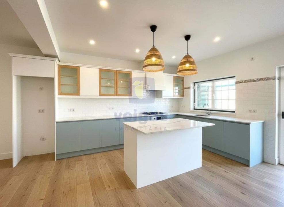 Prédio para Venda em Foz do Arelho Foto 18