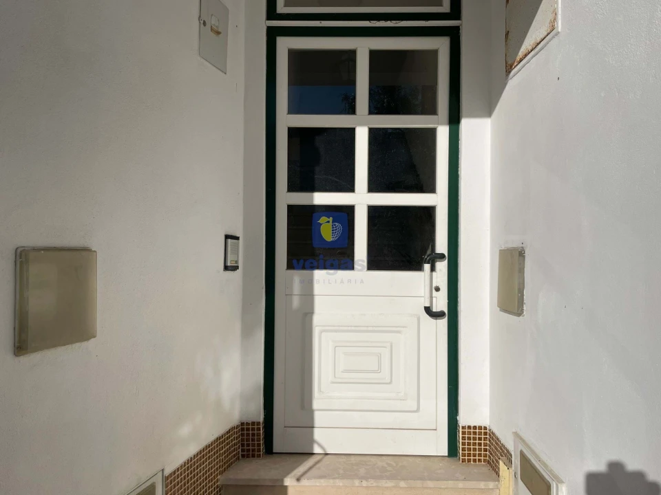 Prédio para Venda em Foz do Arelho Foto 9