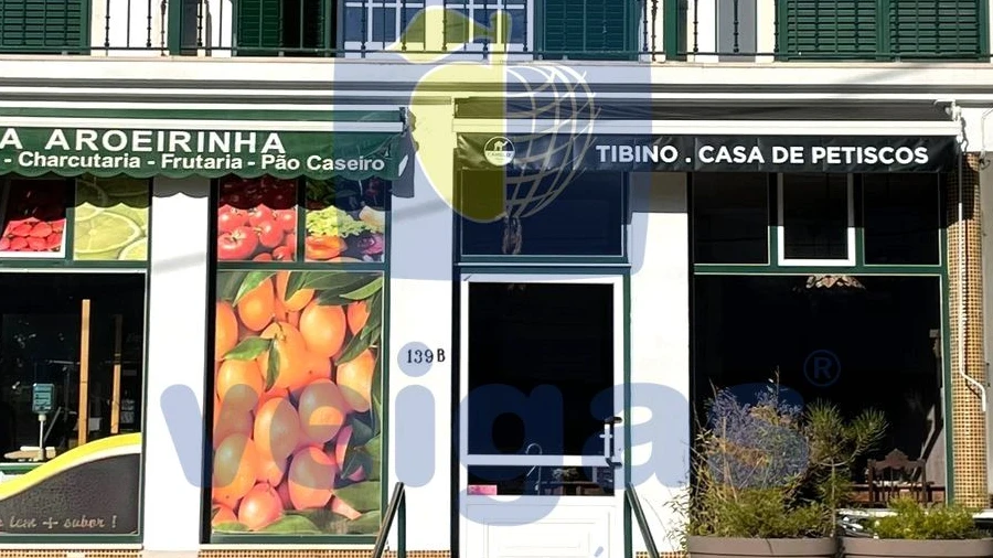 Prédio para Venda em Foz do Arelho