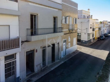 Moradia T3 para Venda em Olhão