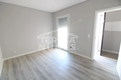 Moradia T4 para Venda em Azeitão (São Lourenço e São Simão)