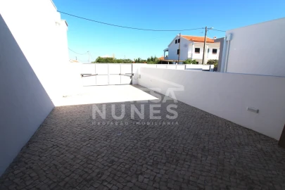 Moradia T4 para Venda em Azeitão (São Lourenço e São Simão)