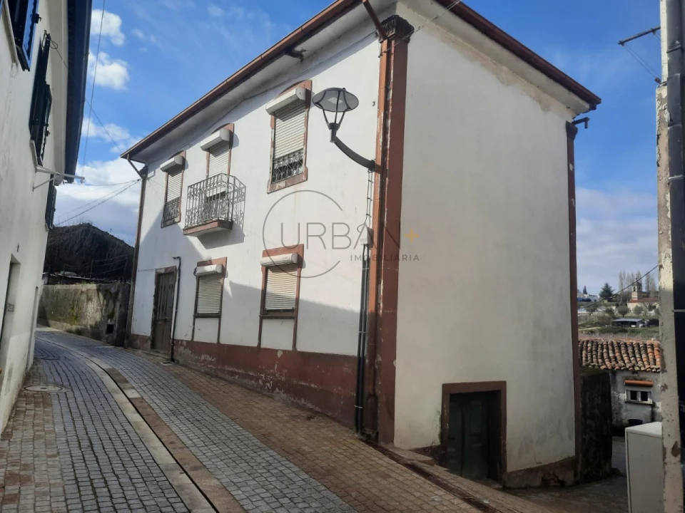 Moradia T4 para Venda em Moimenta da Beira Foto 22