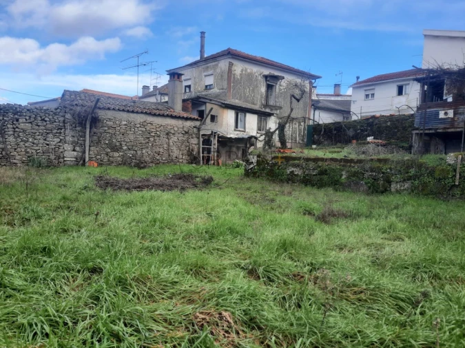 Moradia T4 para Venda em Moimenta da Beira Foto 17