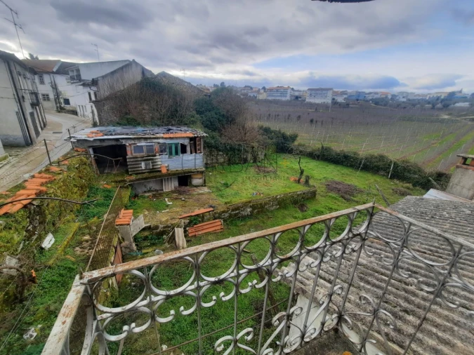 Moradia T4 para Venda em Moimenta da Beira Foto 25