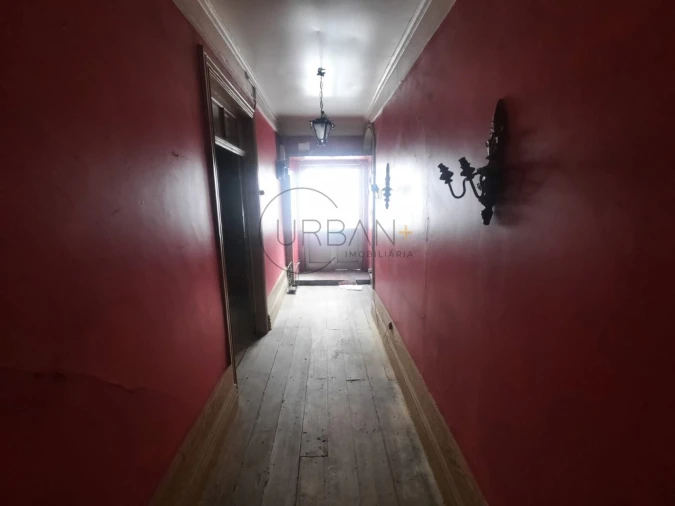 Moradia T4 para Venda em Moimenta da Beira Foto 14