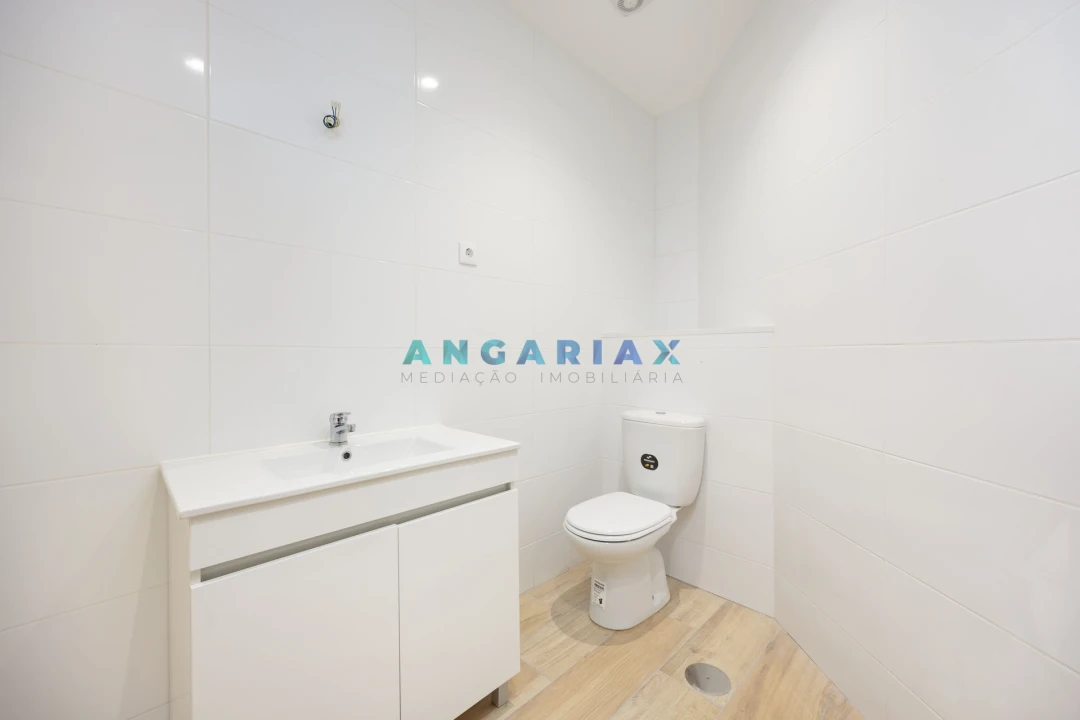 Apartamento T1 para Venda em Fatima Foto 20