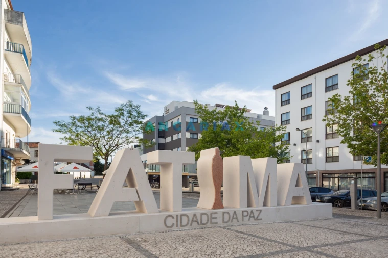 Apartamento T1 para Venda em Fatima Foto 44