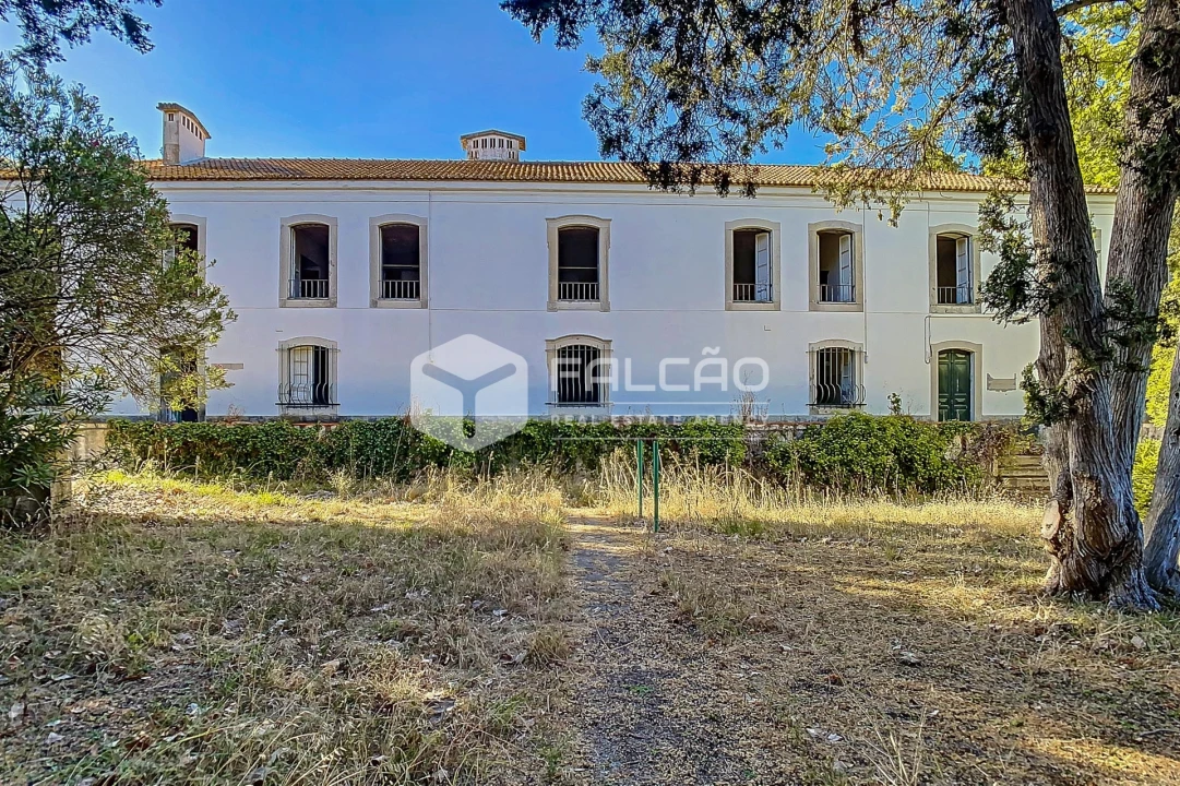 Moradia T0 para Venda em Camarate, Unhos e Apelação Foto 1