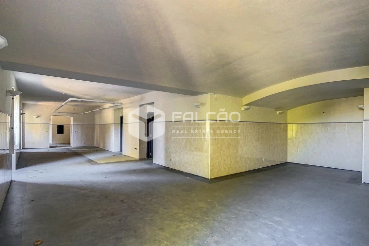 Moradia T0 para Venda em Camarate, Unhos e Apelação Foto 53