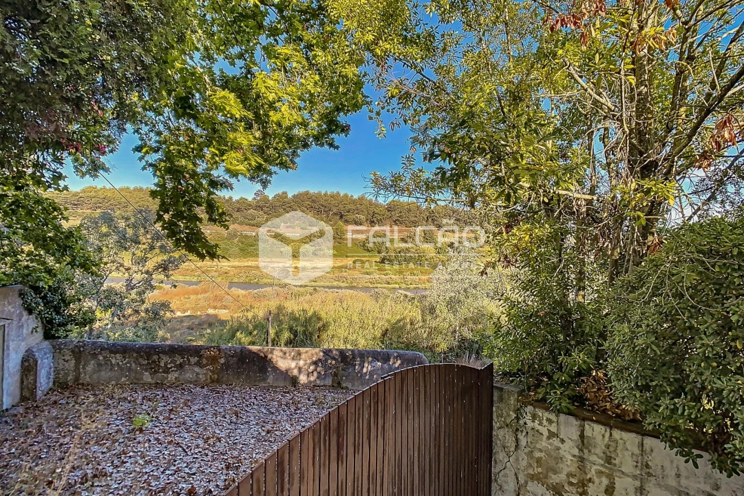 Moradia T0 para Venda em Camarate, Unhos e Apelação Foto 97