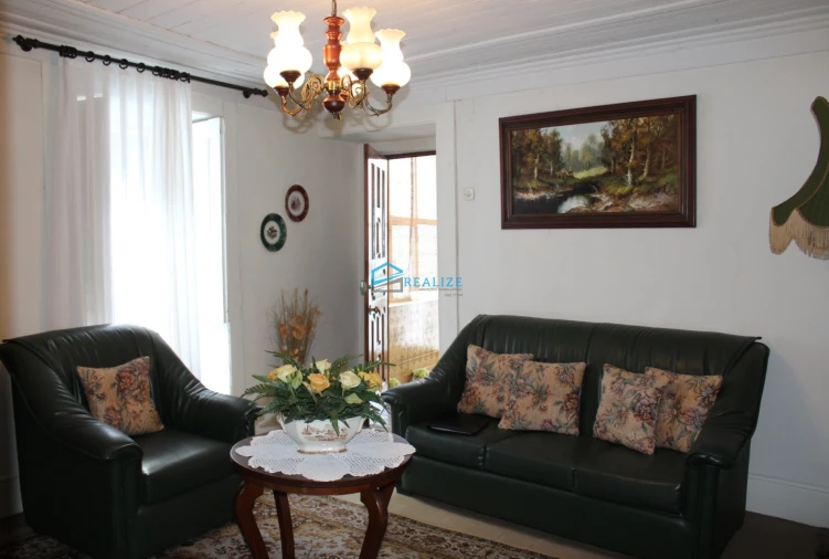 Moradia T3 para Venda em Celeiros Foto 5