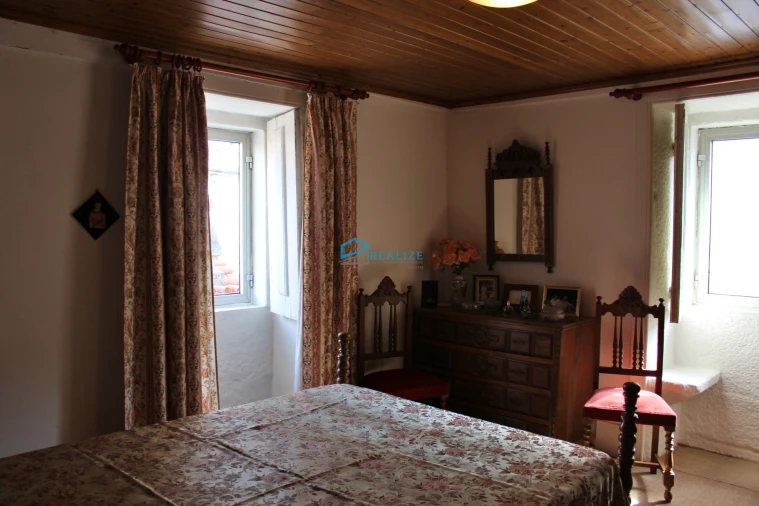 Moradia T3 para Venda em Celeiros Foto 16