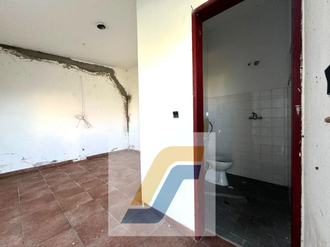 Moradia T9 para Venda em Atouguia da Baleia Foto 56