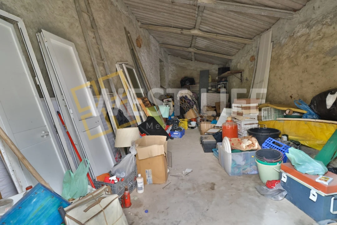 Armazém para Venda em Azueira e Sobral da Abelheira Foto 6