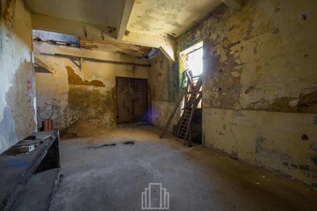 Moradia T7 para Venda em Silvalde Foto 16