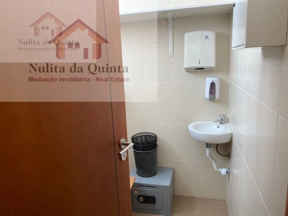 Loja para Venda em Loule (São Clemente) Foto 8