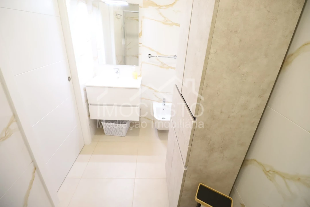 Apartamento T2 para Arrendamento férias em Monte Gordo Foto 17